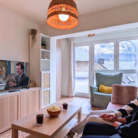Casa Blanca Apartment *